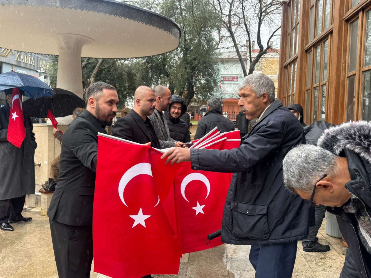 Muğla Ülkü Ocakları’ndan Türk Bayrağıyla Dayanışma Mesajı 3